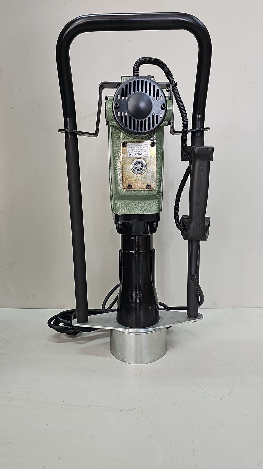 Horasan Elektrikli Çit Çakma Makinası 5